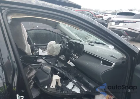 2026 Toyota Corolla Cross Le from USA, damaged, VIN 7MUCAAAG4TV157064